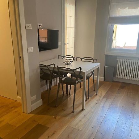 Quiet And Modern Apartment Near The French Border ボルディゲーラ エクステリア 写真